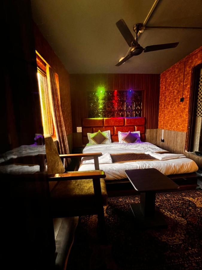Lands End Resort Anantnag Extérieur photo