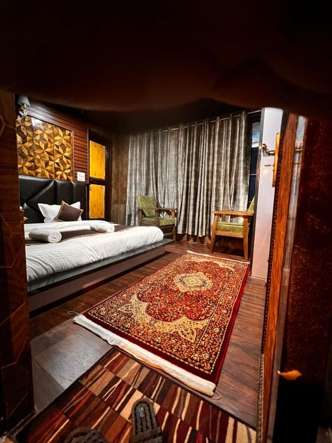 Lands End Resort Anantnag Extérieur photo