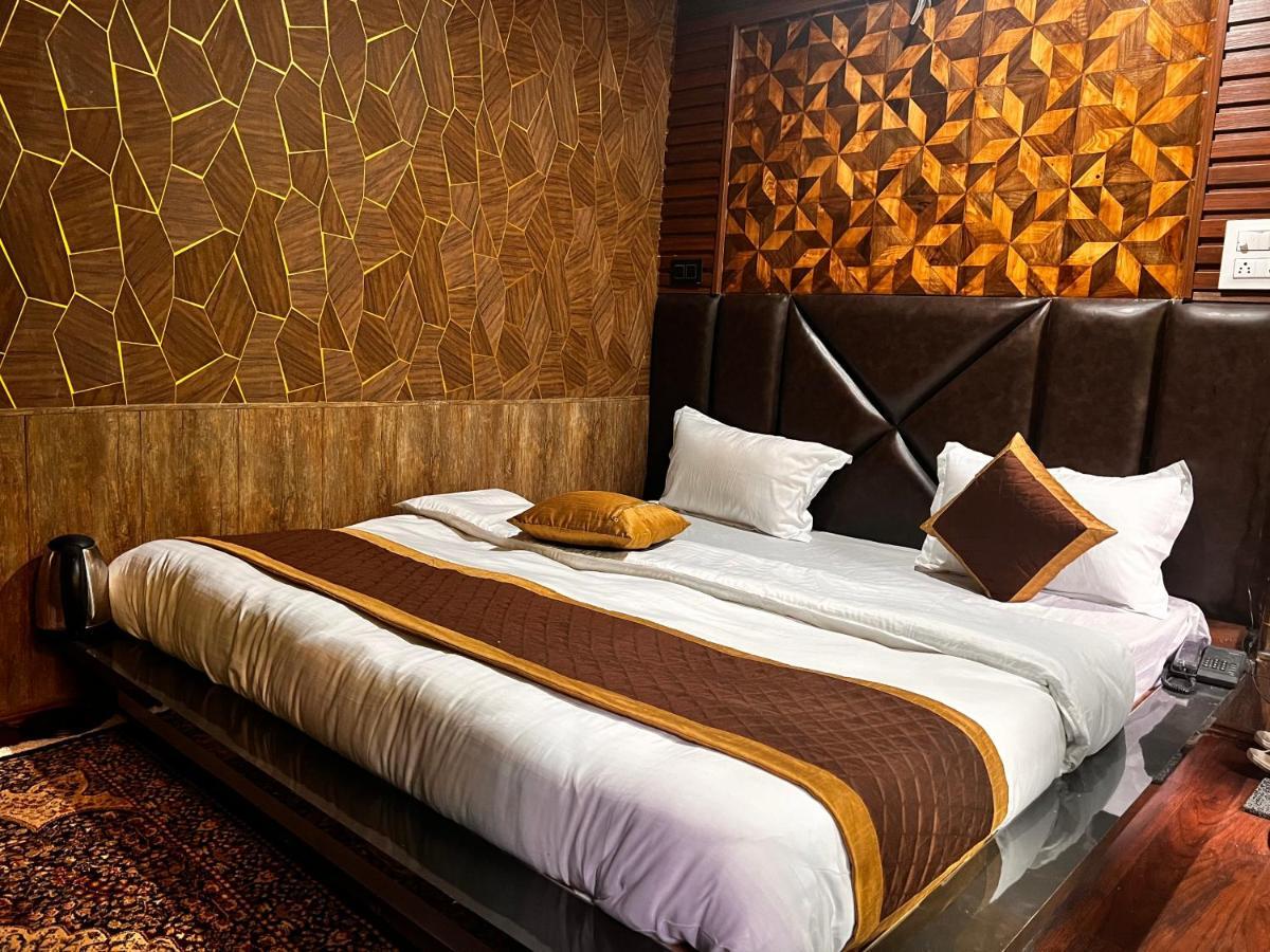 Lands End Resort Anantnag Extérieur photo