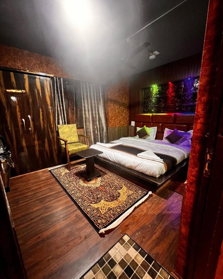 Lands End Resort Anantnag Extérieur photo